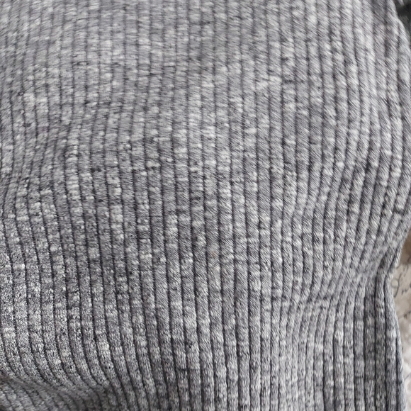 Madewell Ribbed Bubble-Sleeve Dress - Picture 13 of 16